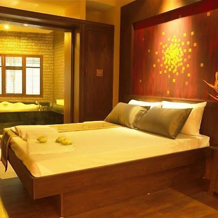 Siam Society Hotel And Resort Бангкок Экстерьер фото