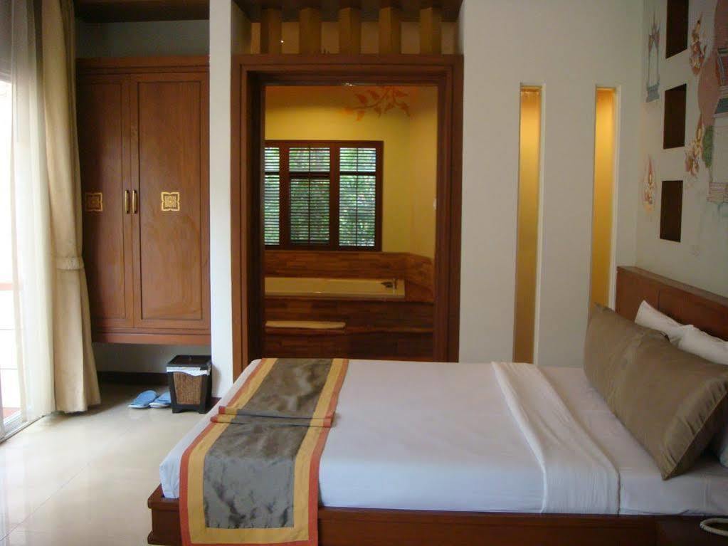 Siam Society Hotel And Resort Бангкок Экстерьер фото